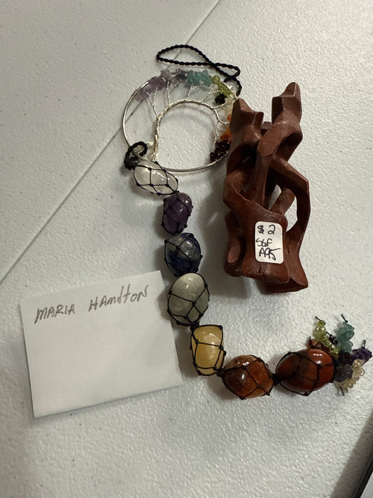 Maria Hamilton 🍀 | 12/14: 50% off and destash